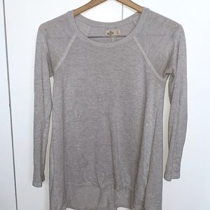 Hollister grey tunic in size small - great condition!